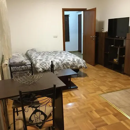 Studio Apartman Sunce 2 * Banyaluka